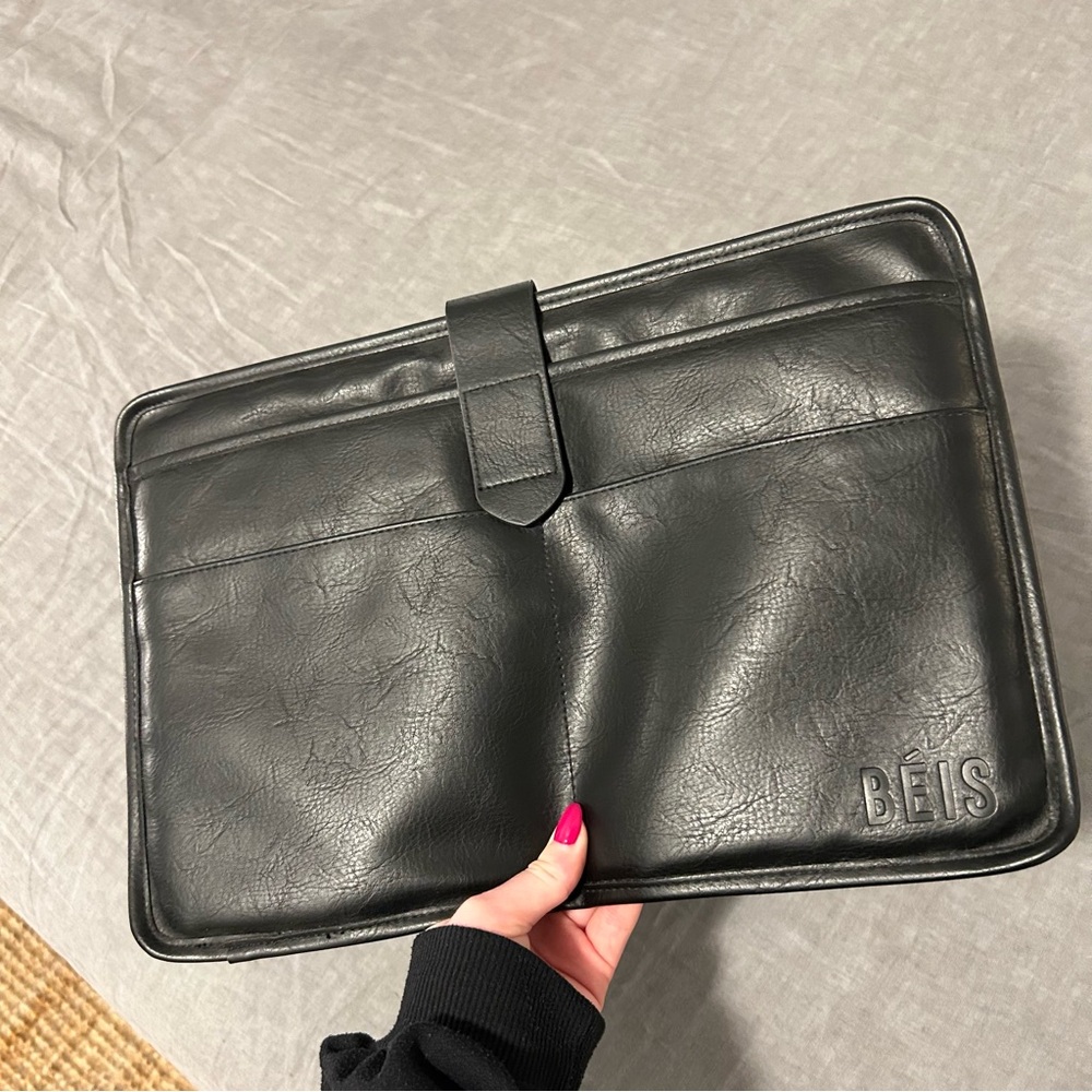 brand new BEIS laptop / tablet sleeve